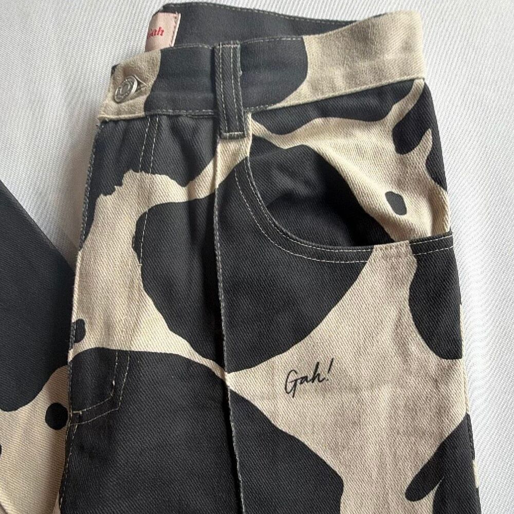 Lisa says Gah size 28 Cow Print Jeans - Picture 9 of 11